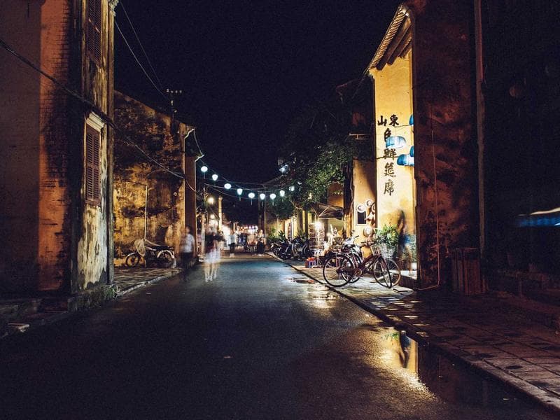 صينية نحاسية منقوشة "إصفهان"